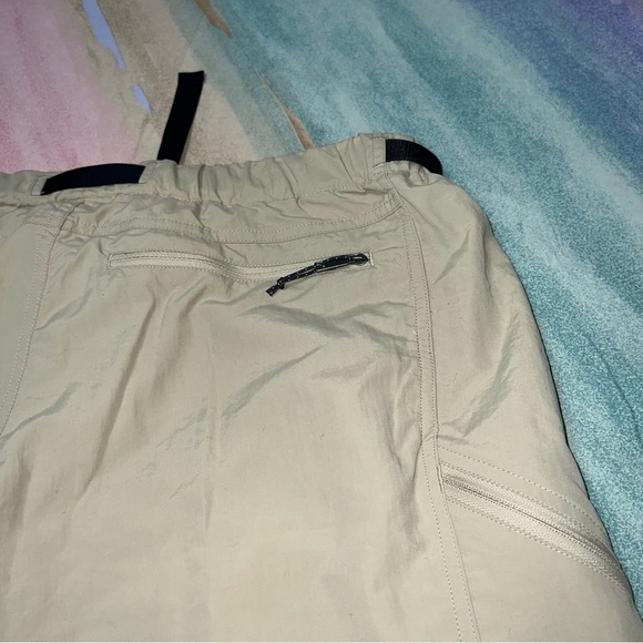 VTG Patagonia Tan Nylon Zip Convertible Pants men’s size L - Picture 9 of 11